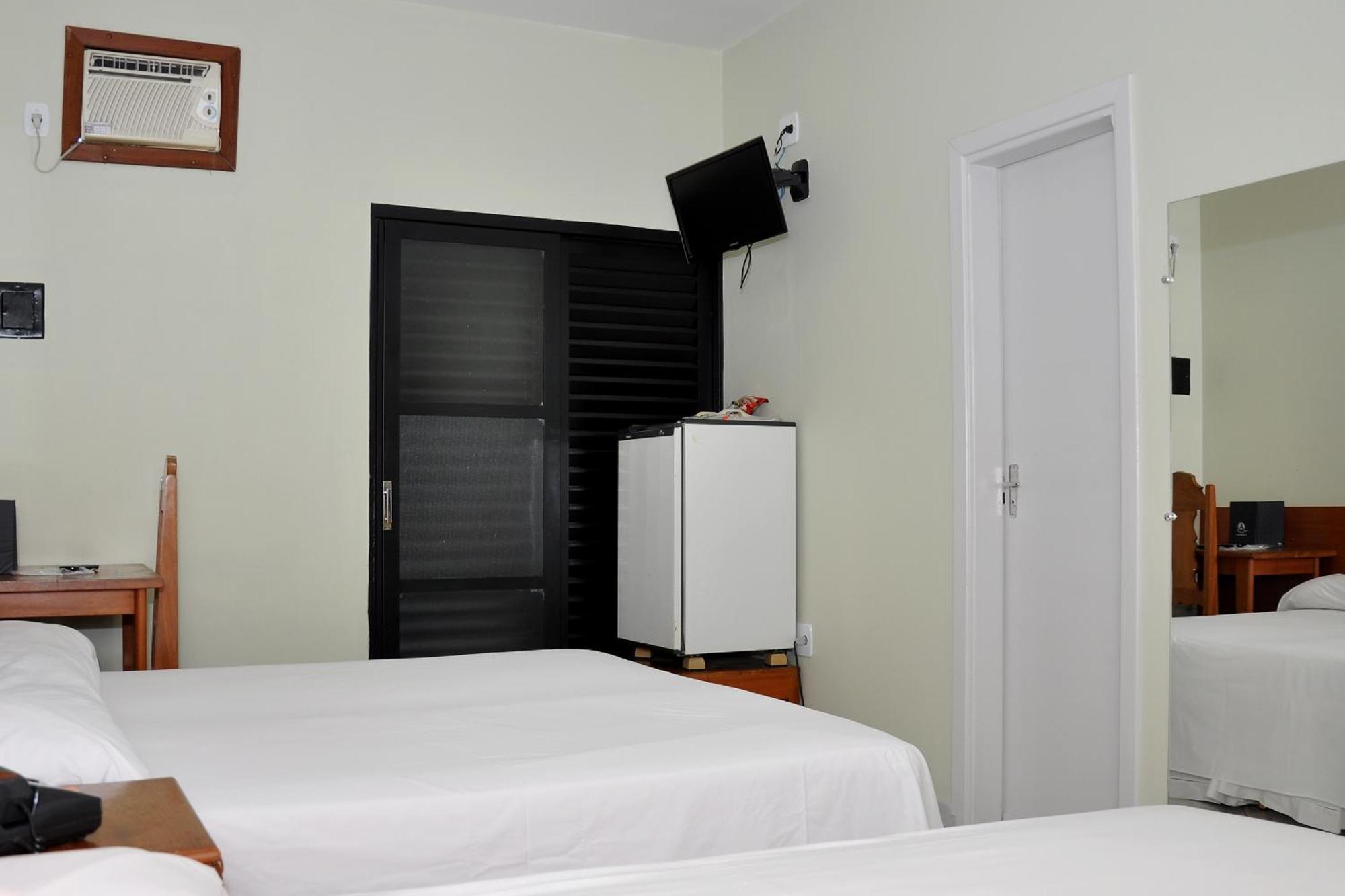 Hotel Carolina Plaza Убераба Номер фото