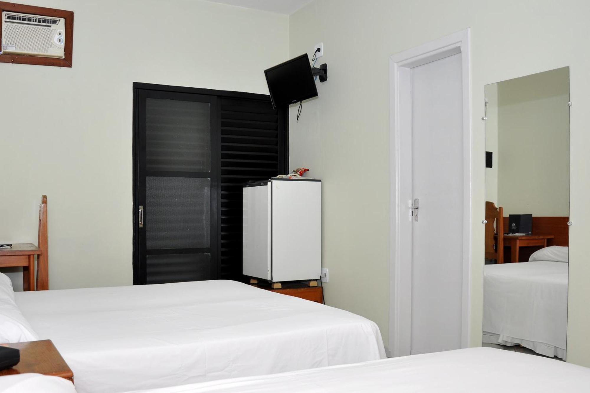 Hotel Carolina Plaza Убераба Номер фото