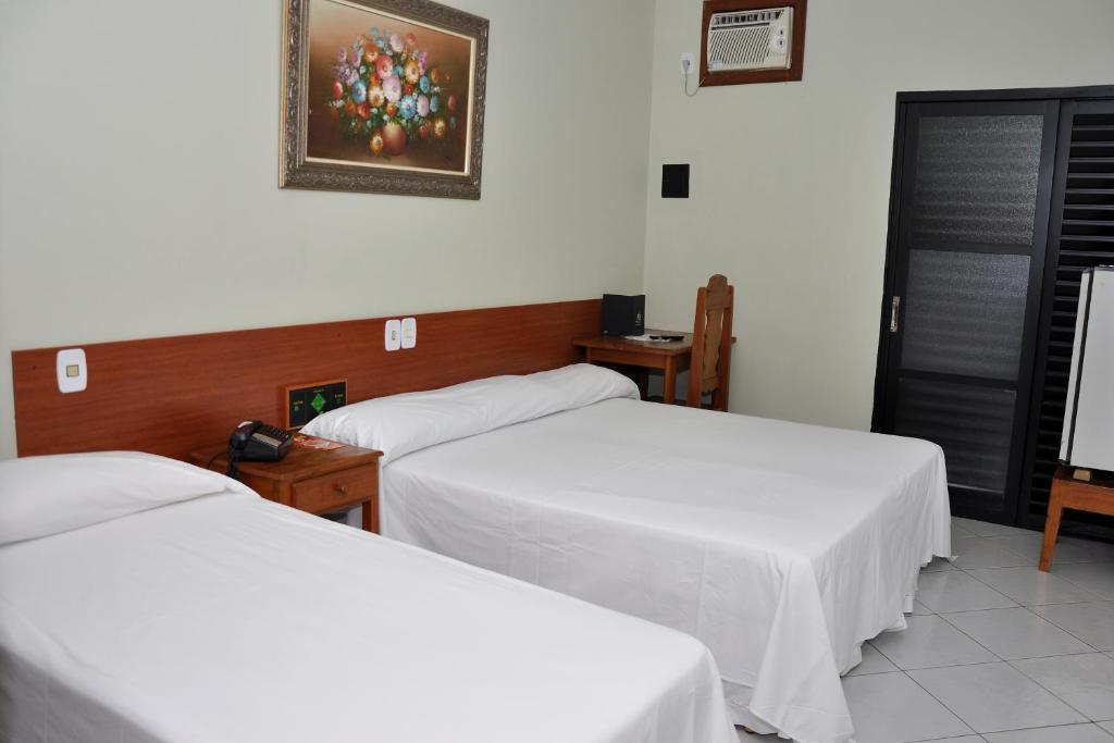 Hotel Carolina Plaza Убераба Номер фото
